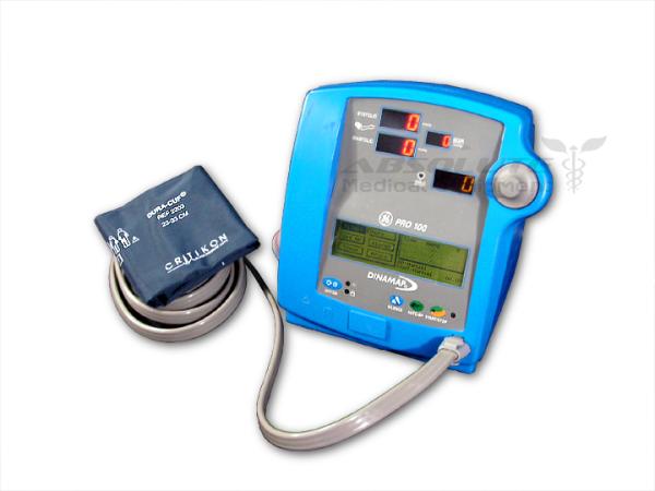 Critikon Dinamap PRO 100 NIBP Vital Signs Monitor